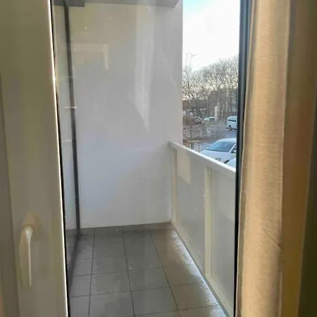 Апартаменти Great Location, Private Parking, New *