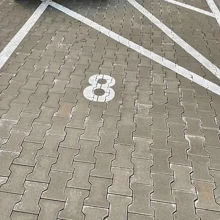 Appartamento Great Location, Private Parking, New Bratislava