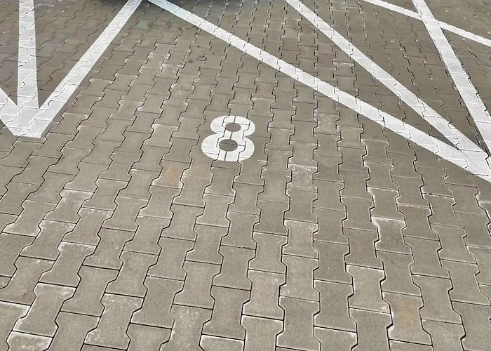 아파트 Great Location, Private Parking, New 브라티슬라바