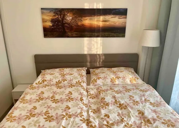 Great Location, Private Parking, New Bratislava